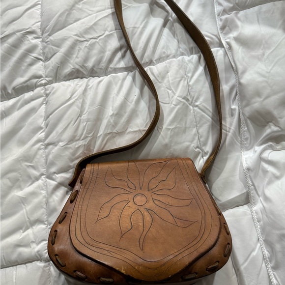 Handbags - Brown Leather Shoulder Bag